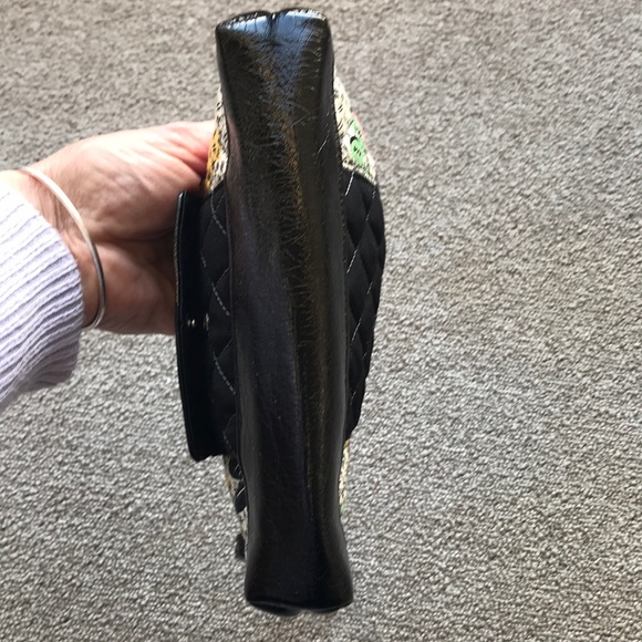 VERA BRADLEY WRISTLET PATCHWORK NWOT - Picture 6 of 6